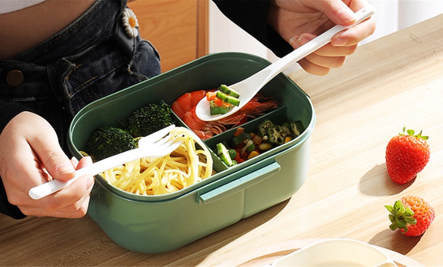 Image 3: Portable Hermetic Two-Layer Grid Lunch Box