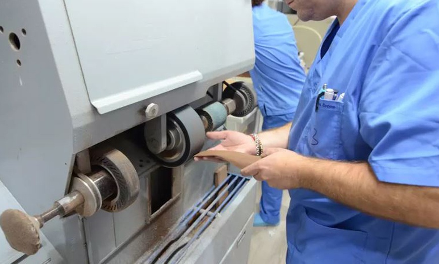 Image 2: Camina hacia la comodidad con este estudio biomecánico con plantillas