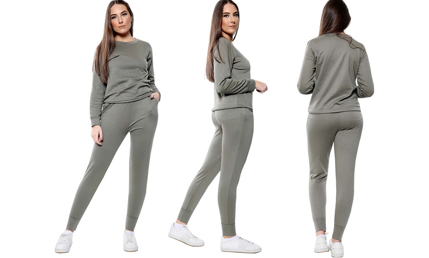 Image 5: Ensemble de jogging pour femme