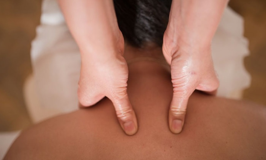 Image 2: Up to 52% Off on Massage - Remedial at Youth Beauty By Amie