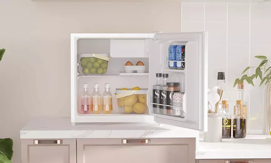 Image 3: HomCom Compact-Sized Fridge Selection