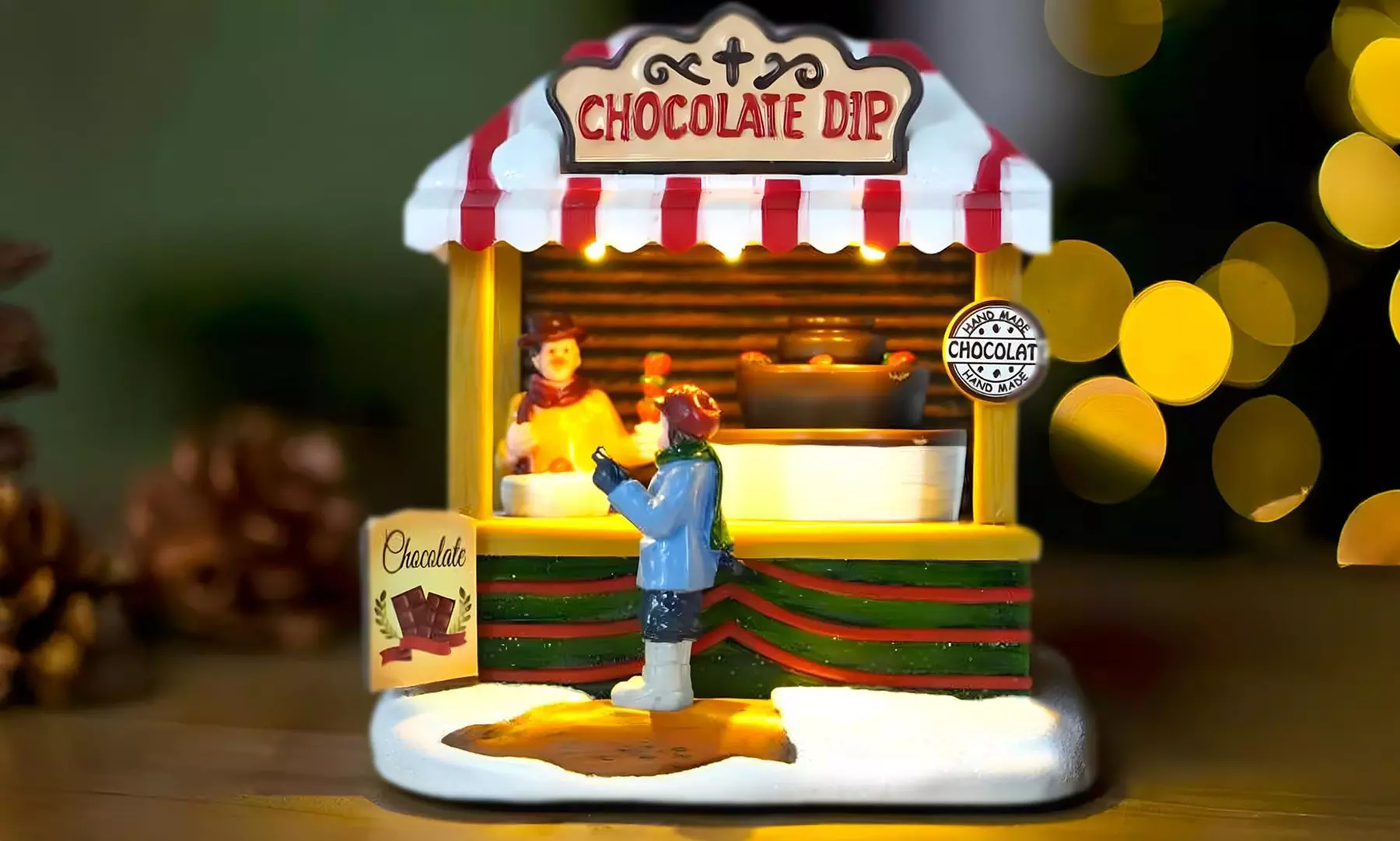 Weihnachtliche Szene mit Musik und Beleuchtung