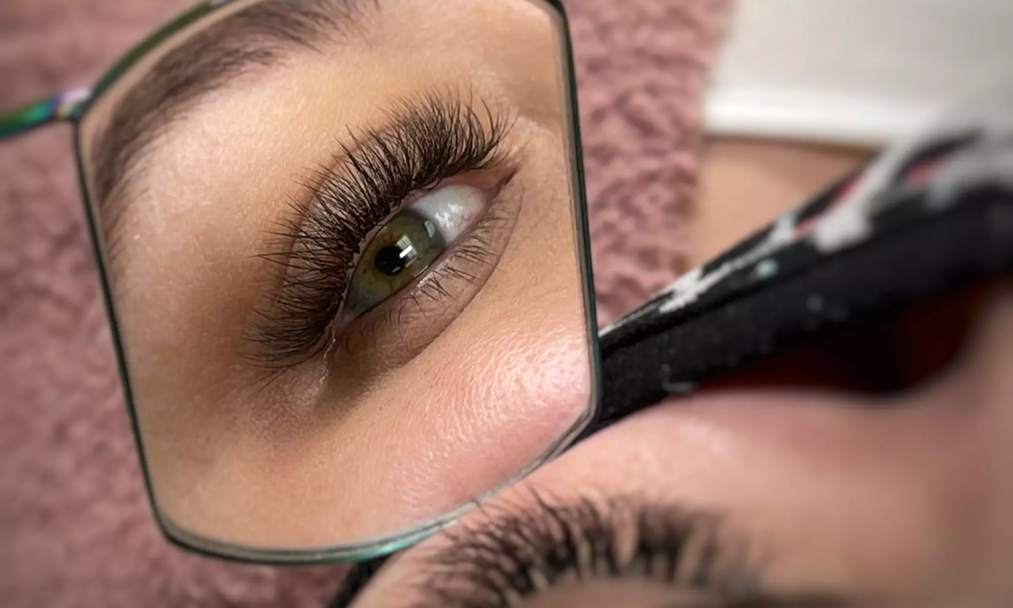 Up to 56% Off on Eyelash Extensions at SKINCHÍC | waxing • facials • lash bar - Primary Image