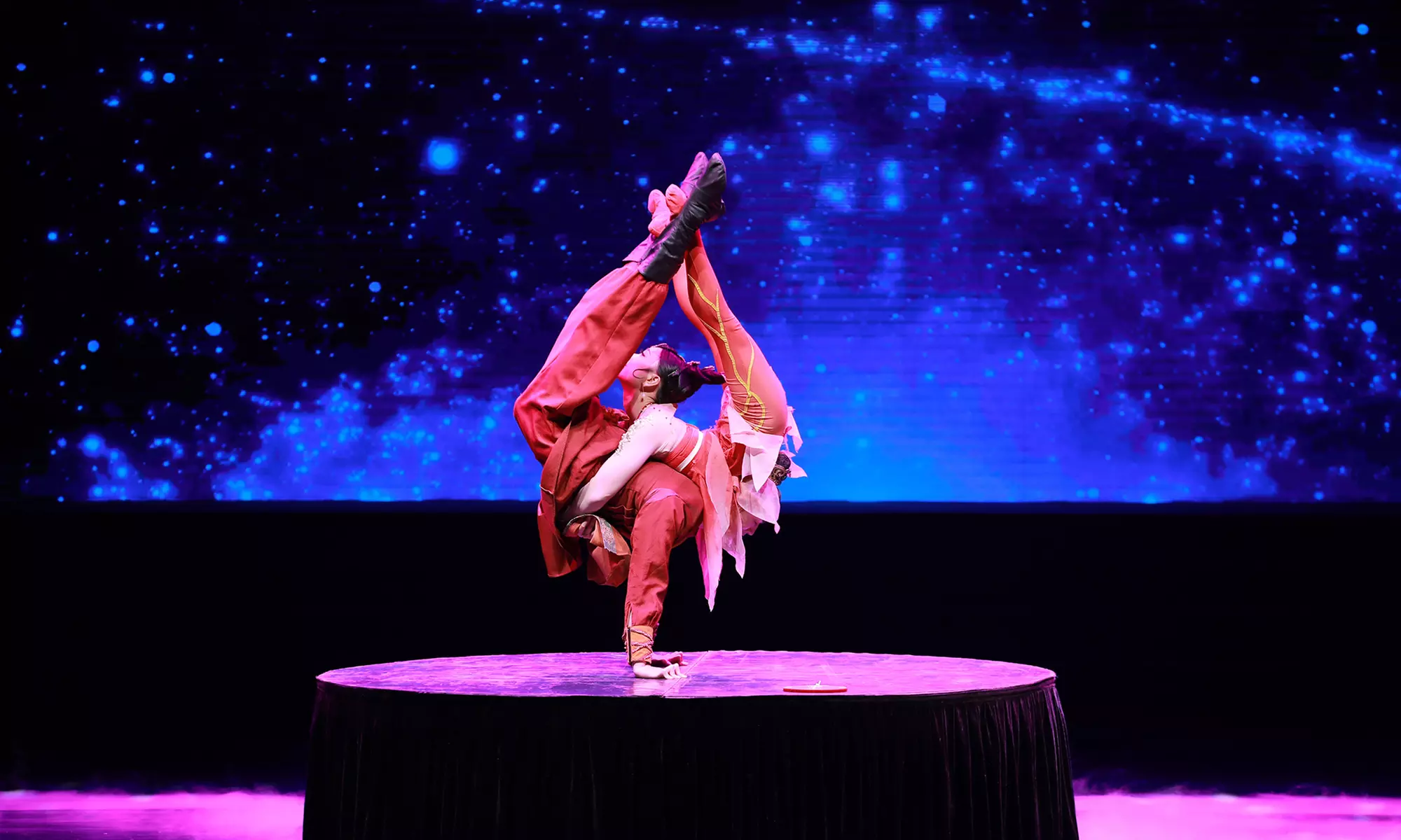 Kölner Weihnachtscircus: 1 Ticket vom 28.11.2025 bis 30.12.2025