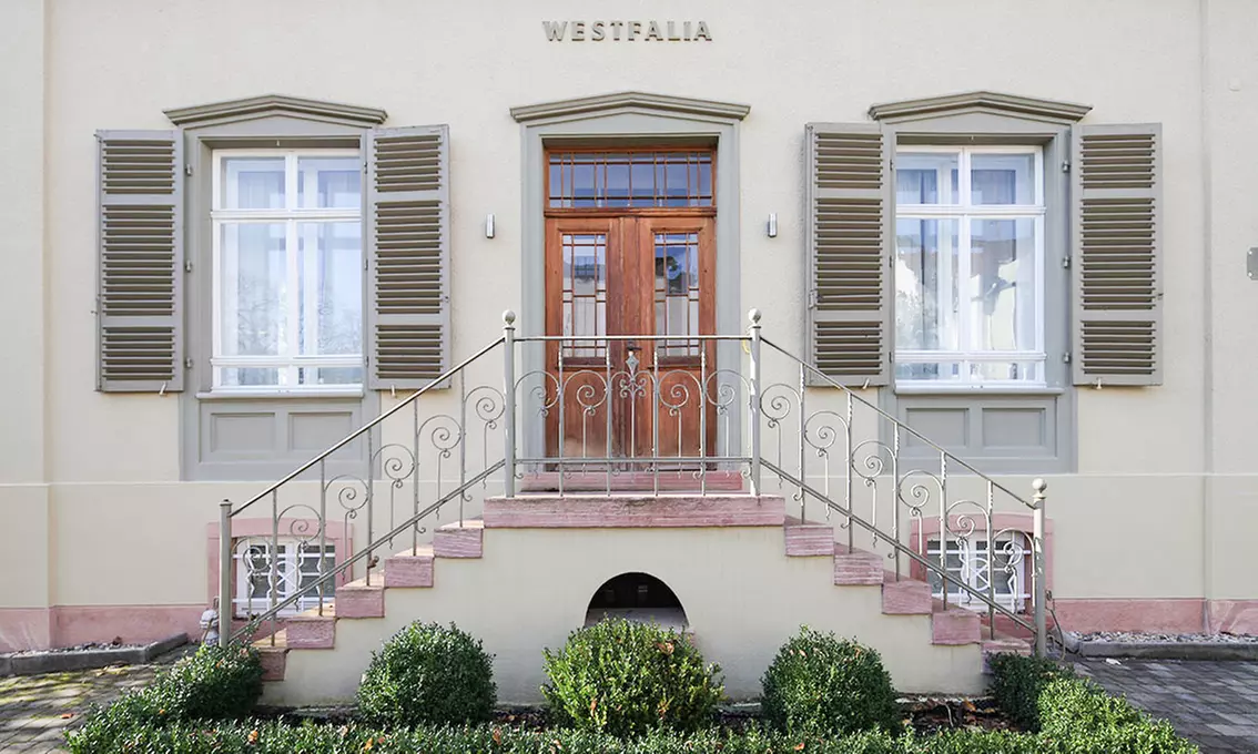 Cellulite-Behandlung mit T-Shape