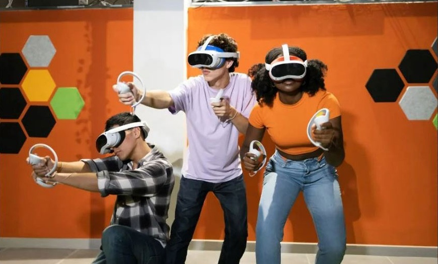 Image 3: Escape room virtual o realidad virtual para 2 o 4 personas