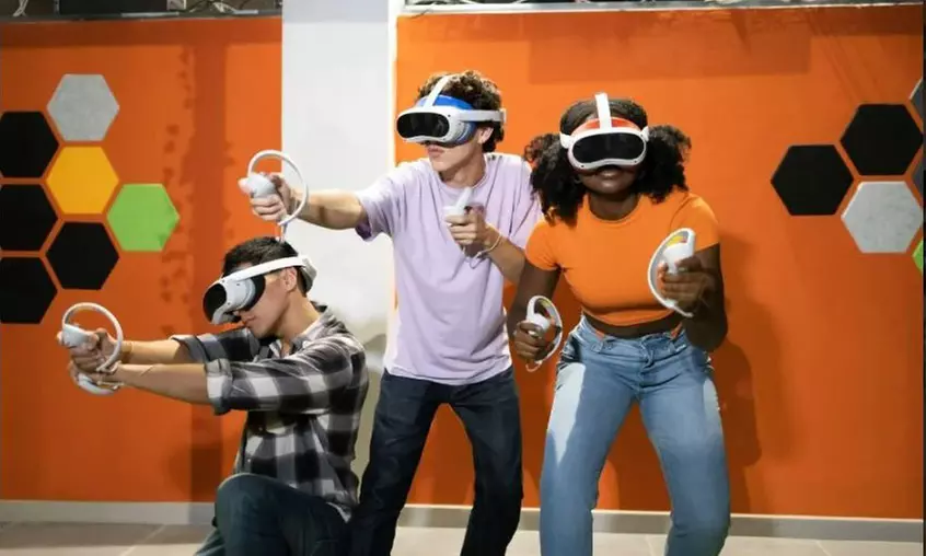 Escape room virtual o realidad virtual para 2 o 4 personas