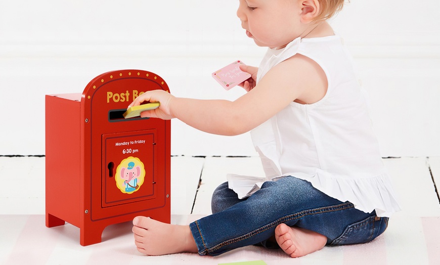 Image 5: Wooden Post Box Toy for Kids