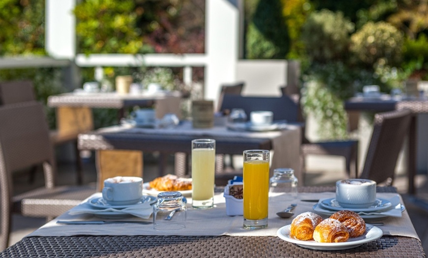 Image 24: Abano Terme 5*: camera Superior con colazione e Spa per 2