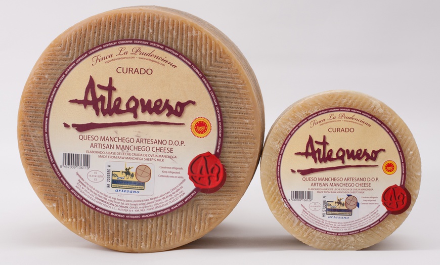 Image 3: Spaanse Manchego-kaas