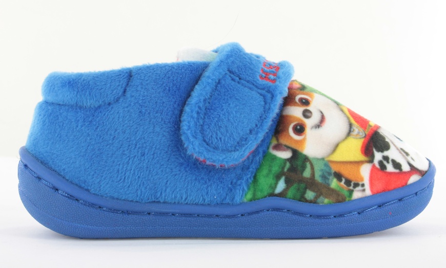 Image 7: Kids' Character Slippers