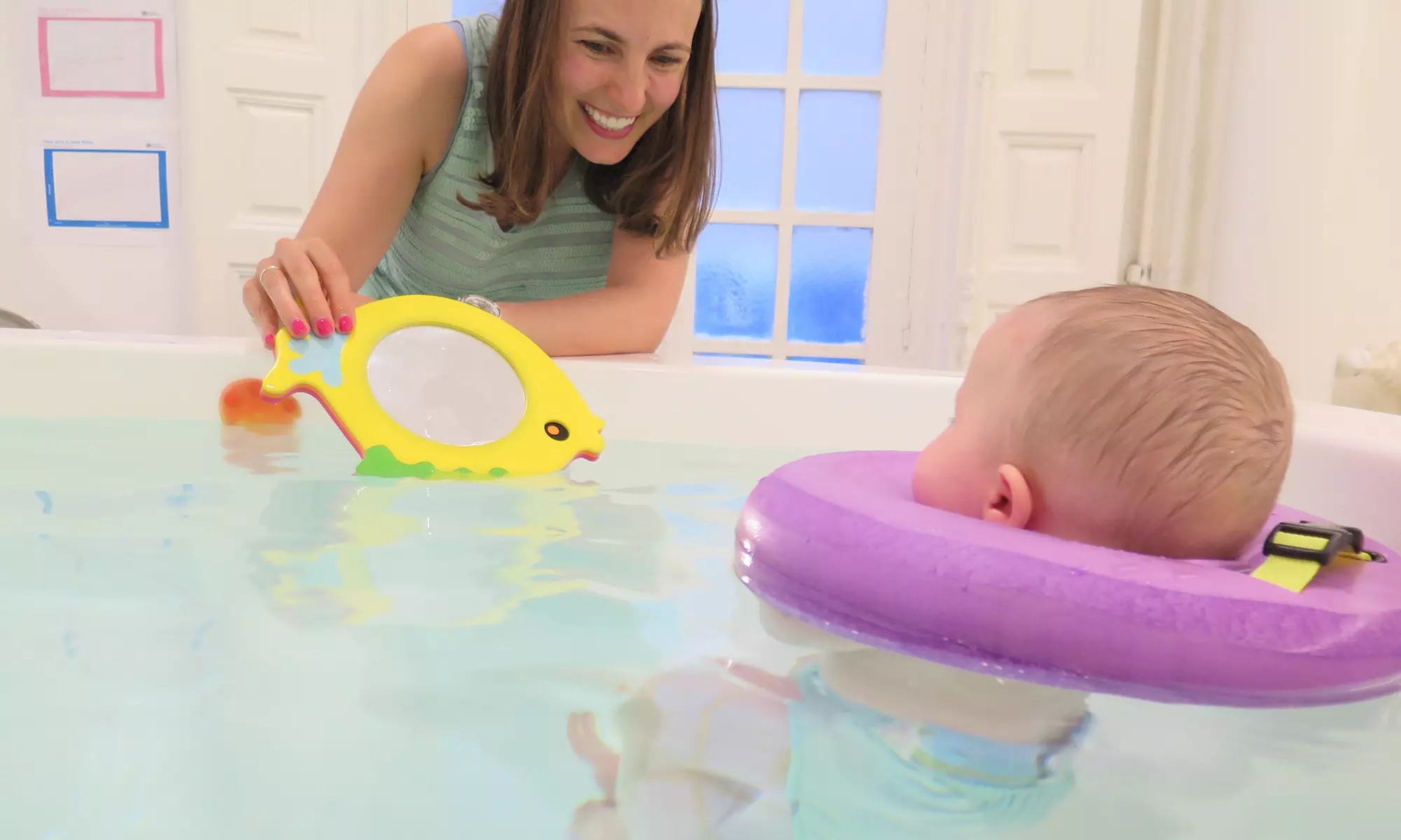 Spa para bebé con sesión de hidroterapia y opción a masaje