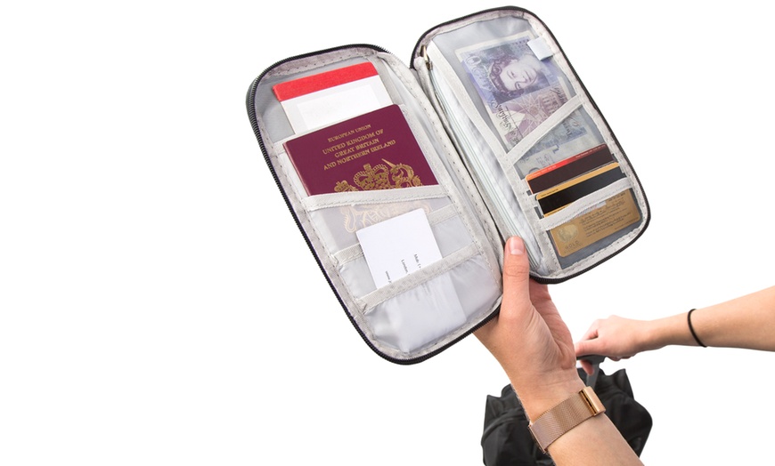 Image 10: Travel Document and Passport Organiser