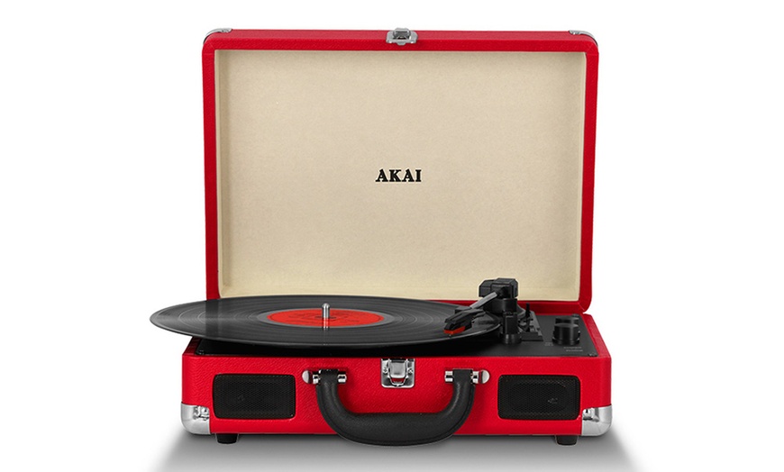 Image 12: Akai Rechargeable Turntable