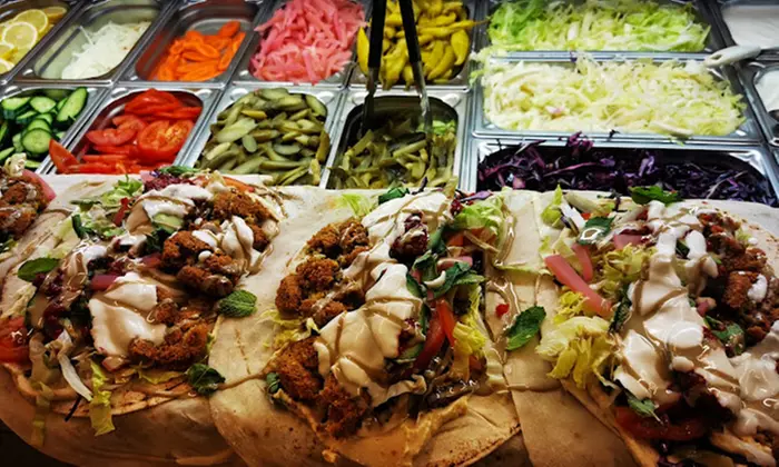 Leckere Pizza (Ø 28 cm) & Getränk (0,5l) für 1,2 o. 3 Person genießen