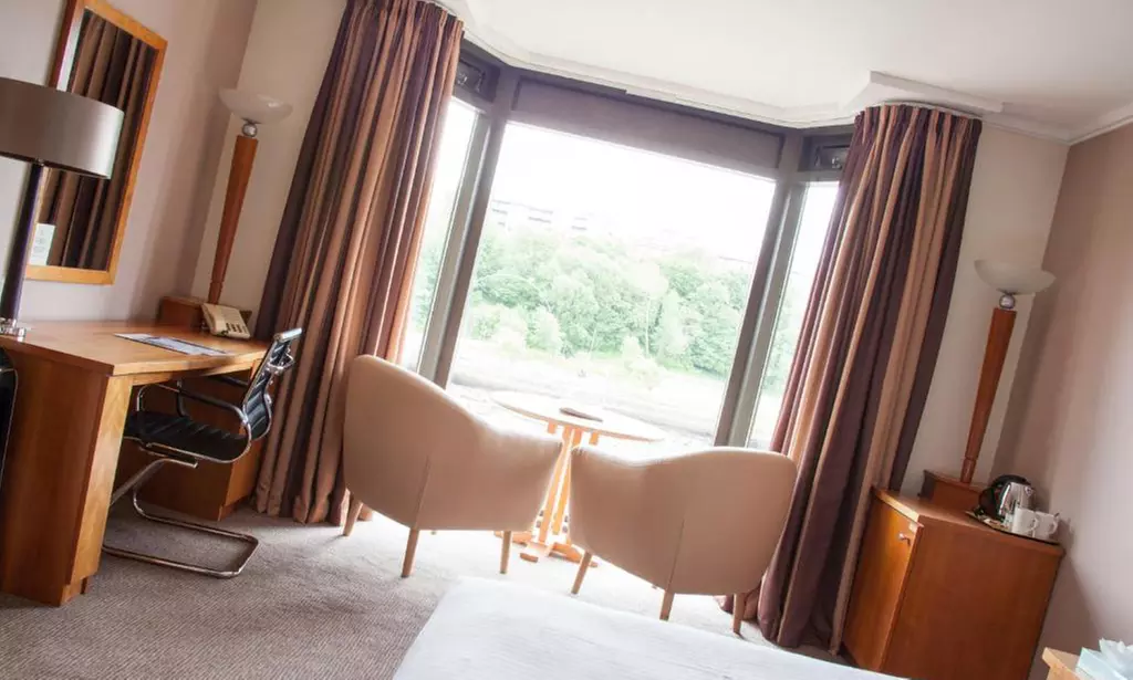 Newcastle: 4* Standard Room Stay with Breakfast