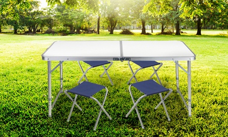 Ensemble de meubles de camping