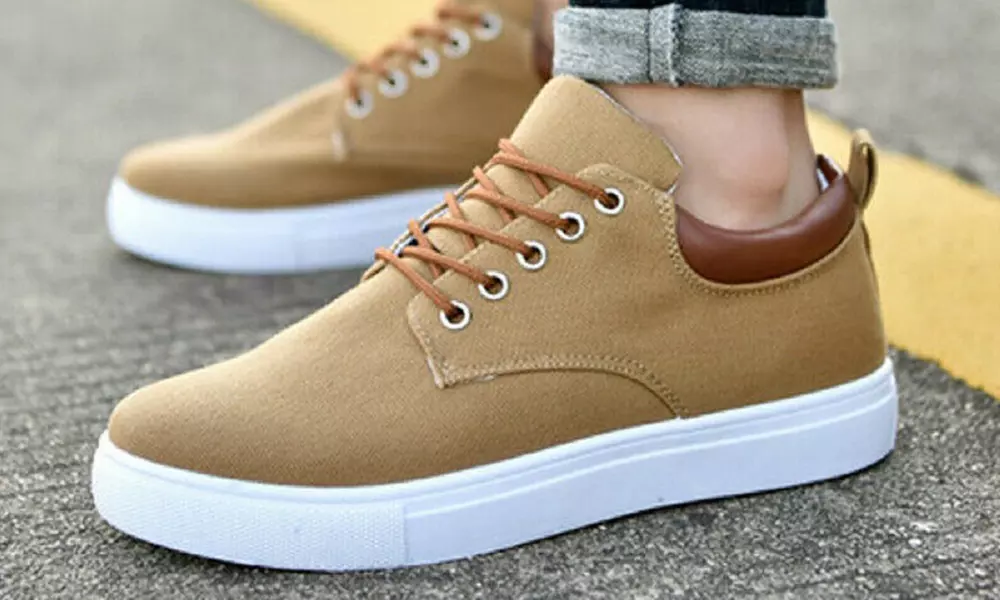 Baskets à lacets casual - Primary Image