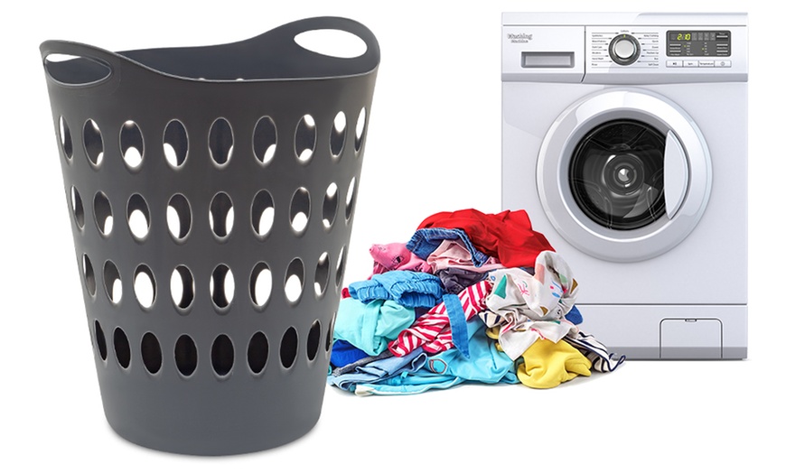 Image 5: 50L or 75L Laundry Basket