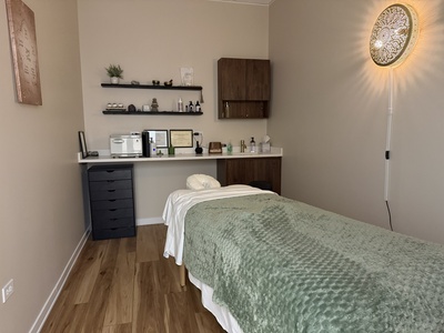 60 Minute Massage (Therapeutic, Deep Tissue, or Swedish) - Agapi Wellness Center