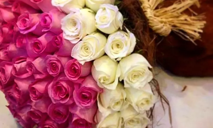 50 to 200 Roses and Card