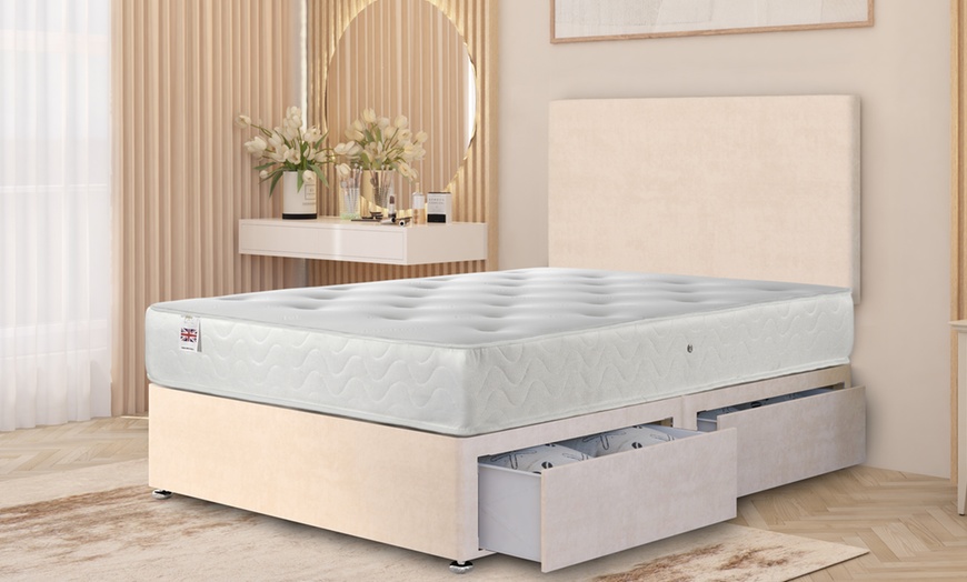 Image 13: Plush Velvet 4-Drawer Divan Bed Set