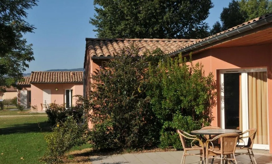 Image 10: Drôme : studio ou appartement avec piscine et sauna, pdj en option