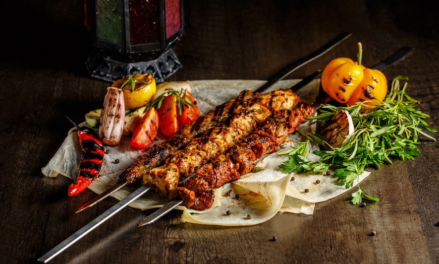 Image 4: 5* Family-Style Iftar with Drinks: Child AED 69, Adult AED 95