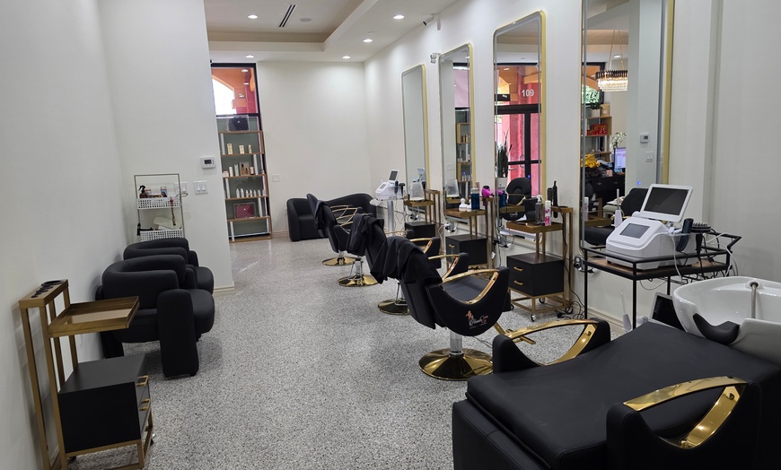 Image 7: Beginner or Advanced Head Spa Course with Spa Mesa