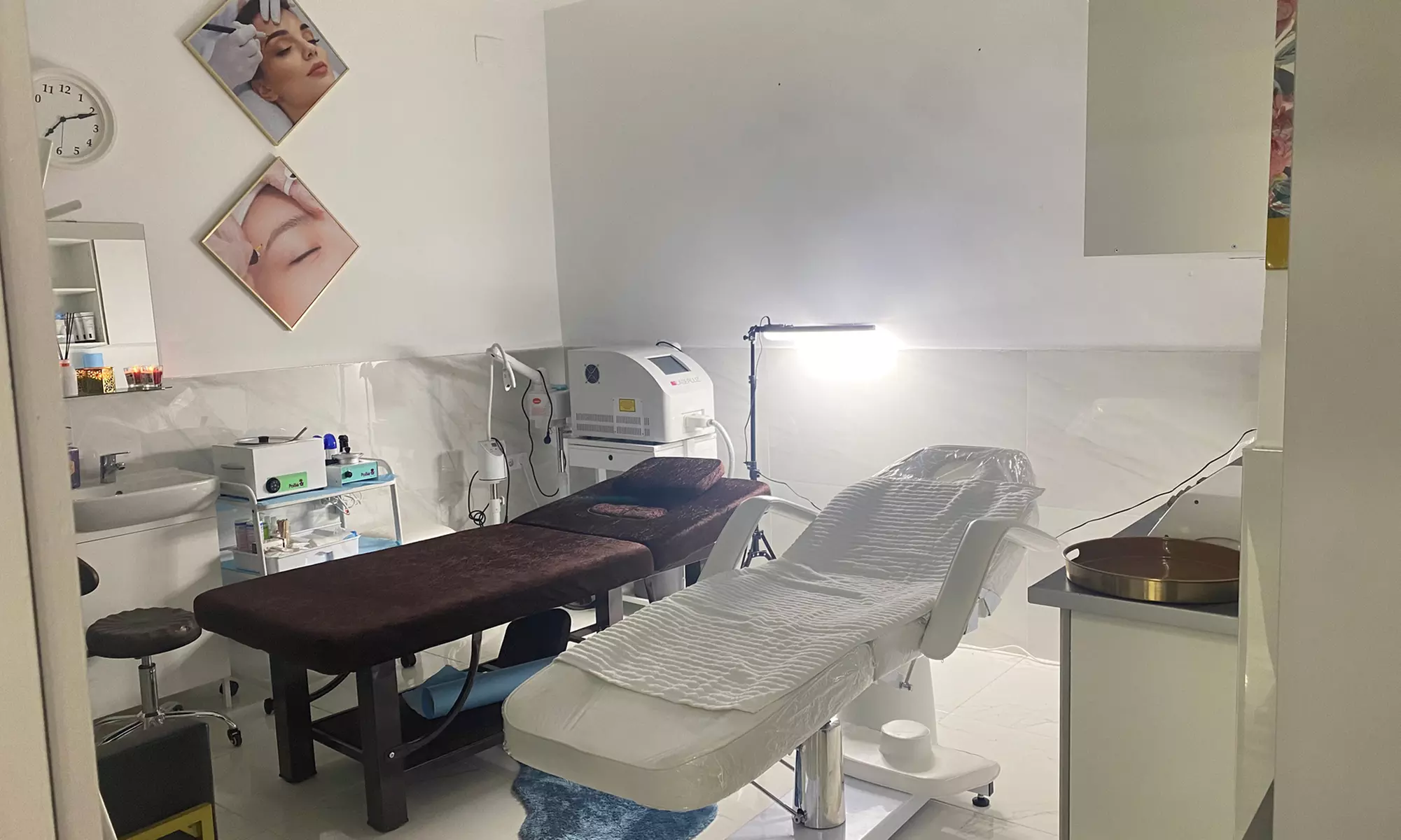 Piel suave y sin vello durante 1 año: tarifa plana de depilación láser