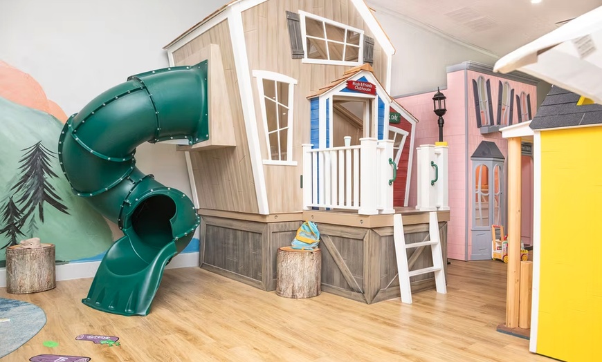 Image 2: GetOut: 1 Year Access Pass to 34+ Attractions in Austin