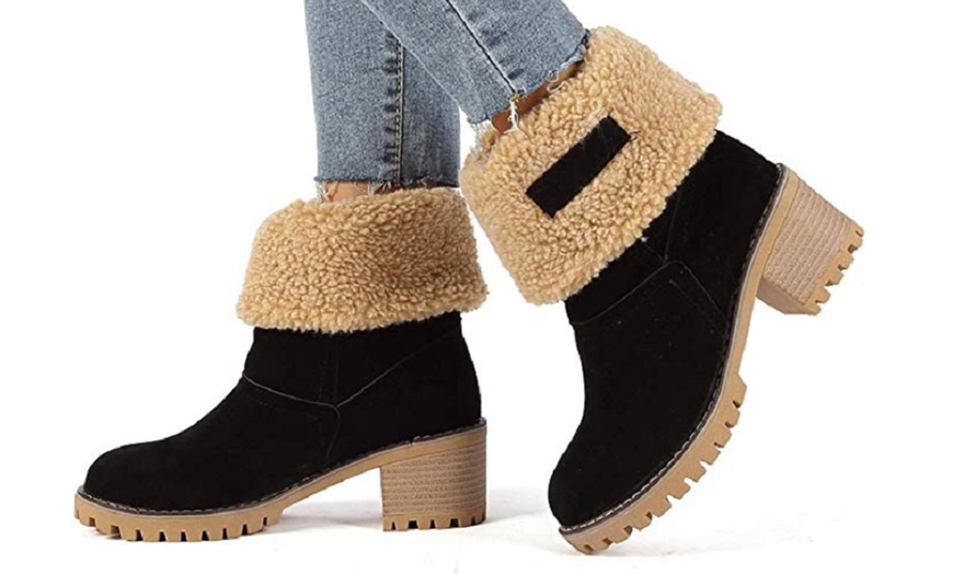 Image 7: Women's Thermal Ankle Boots