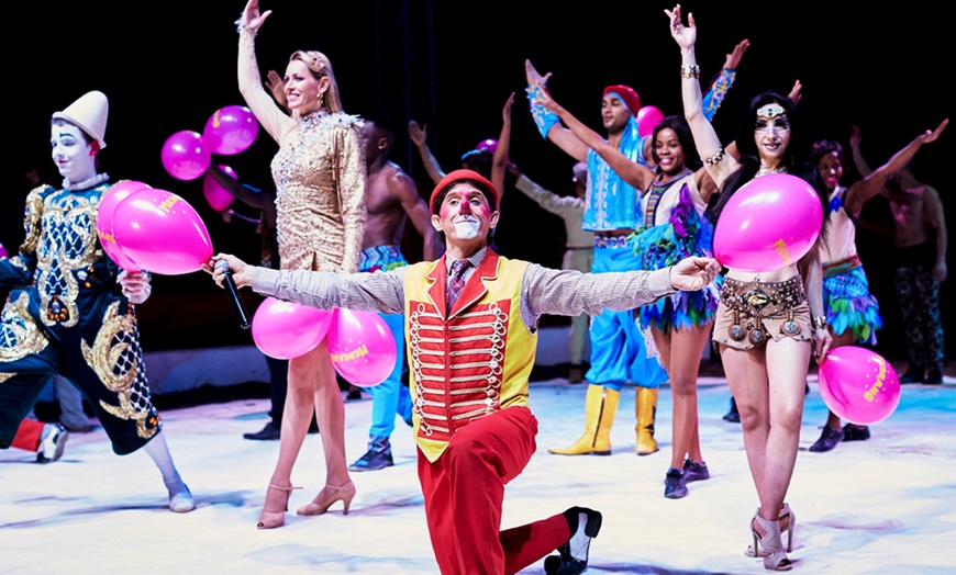 Image 2: Places pour le cirque Medrano