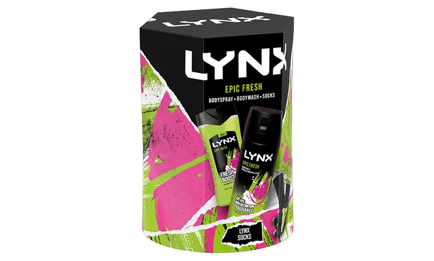 Image 2: Lynx Epic Fresh Body Wash and Body Spray Gift Set with a Pair of Socks