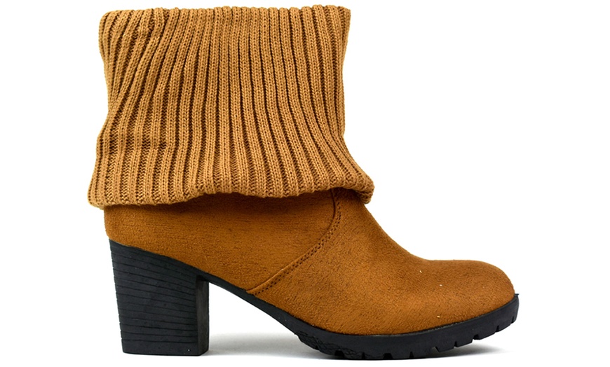 Image 8: Women's Wedge Heel Ankle Boots