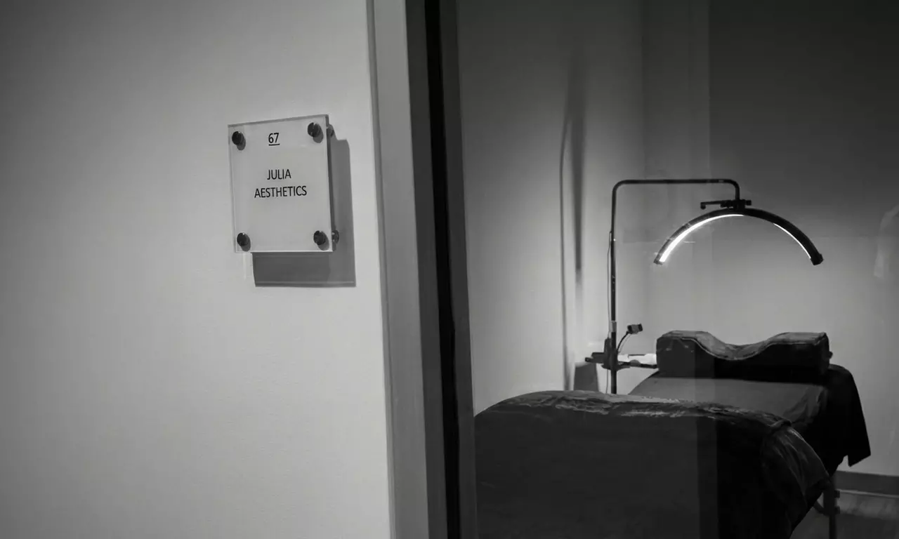 Enhance Your Look: Choice of Eyelash Extensions at Julia Aesthetics