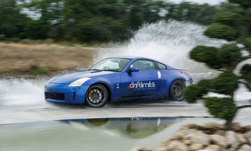 Image 1: Get Ready to Drift at DRIFT LIMITS