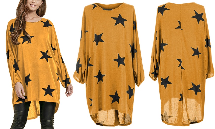 Image 10: Oversized Hi-Lo Star Print Batwing Top