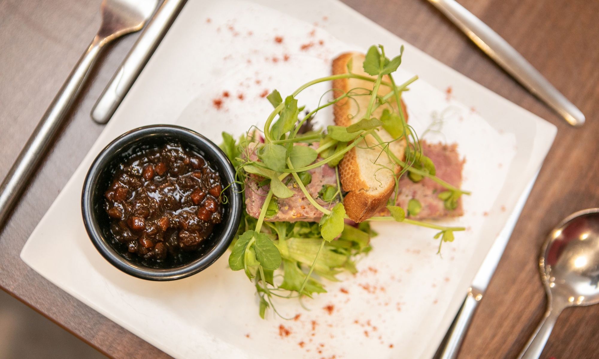 Cabaret Evening with Three Course Dinner and Wine at Lyndene Hotel