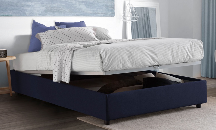 Image 6: Lit double sommier "Silvia" avec coffre de rangement, option matelas 