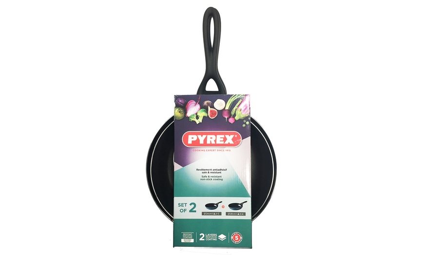 Image 3: Pyrex Frying Pan Set