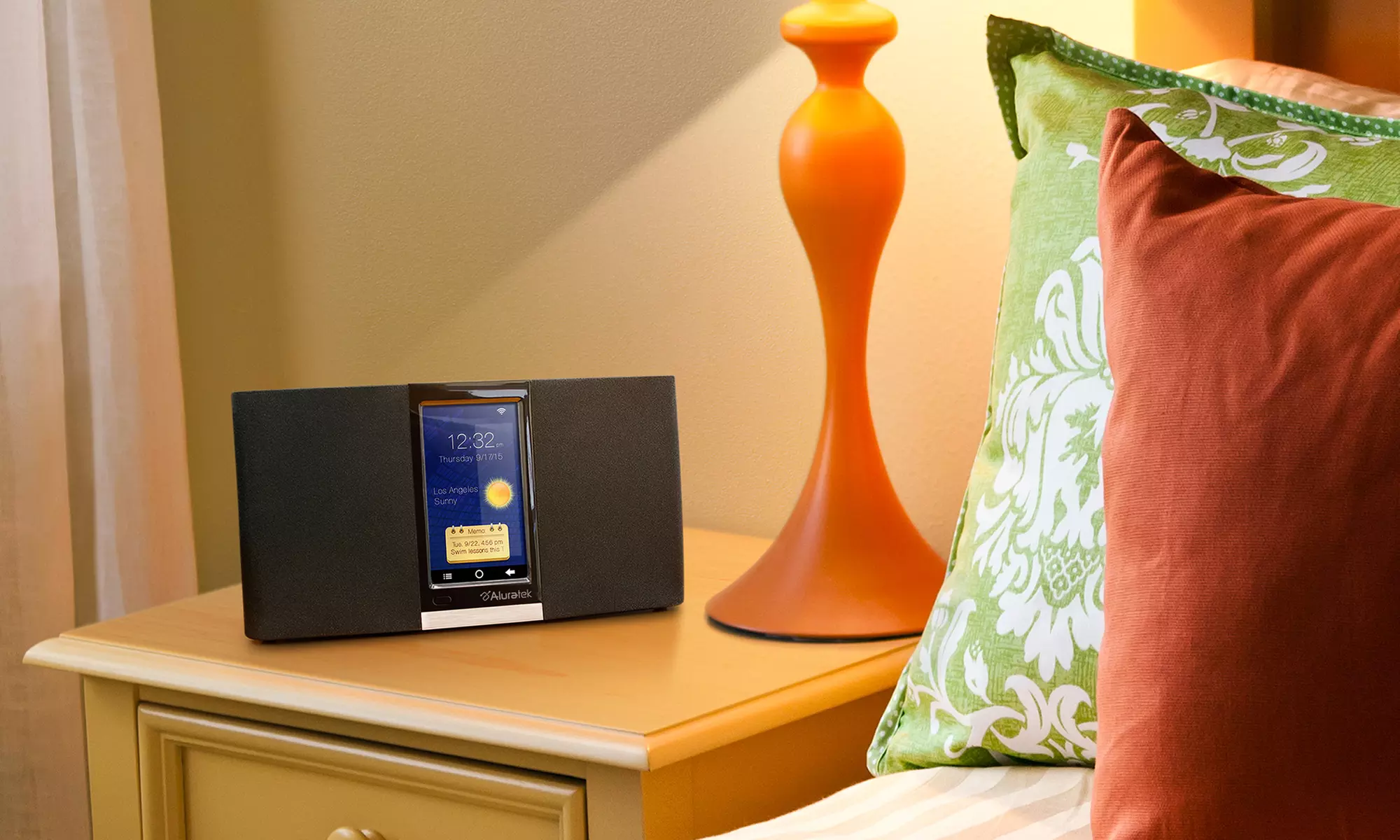 Aluratek WiFi Internet Radio with LCD Touchscreen Display - Second Medium