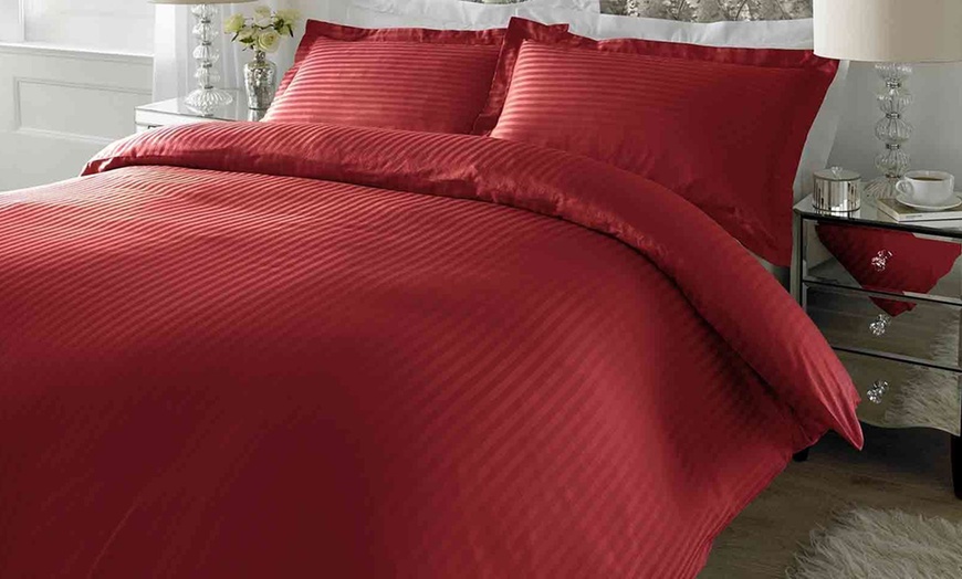 Image 10: Pure Cotton 300TC Hotel-Quality Bed Linen