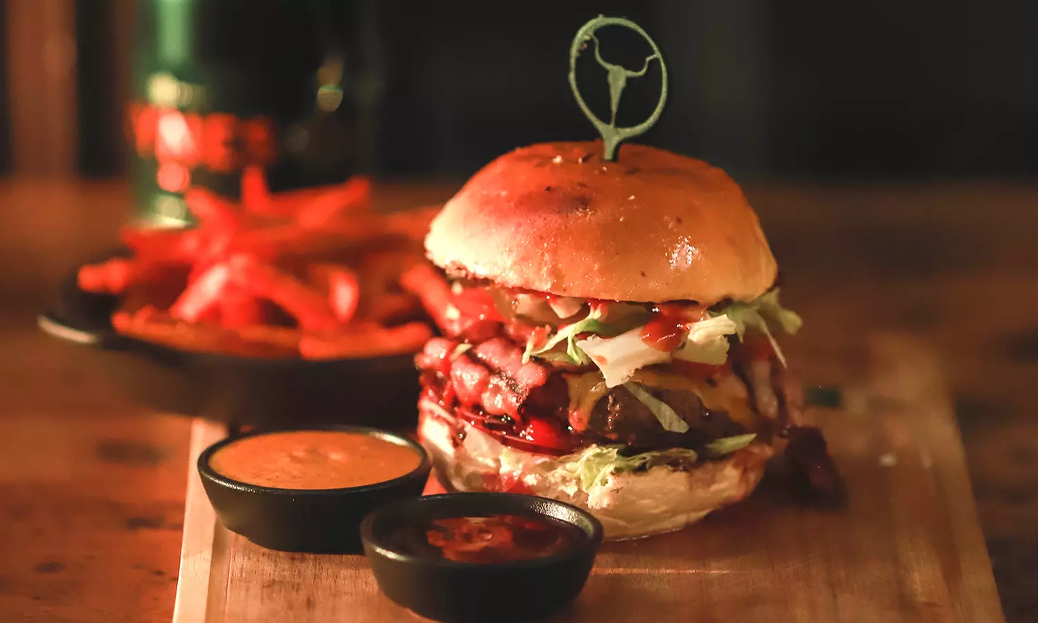 Premium Burger mit Beilage & Dessert nach Wahl für 1, 2 oder 4 Pers.