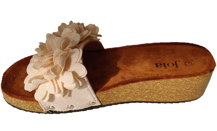 Image 4: Women's Flower Details Slippers