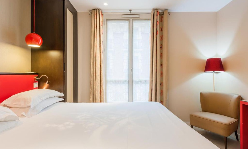 Image 13: Paris: Double Room with Breakfast, Spa and Optional Massage