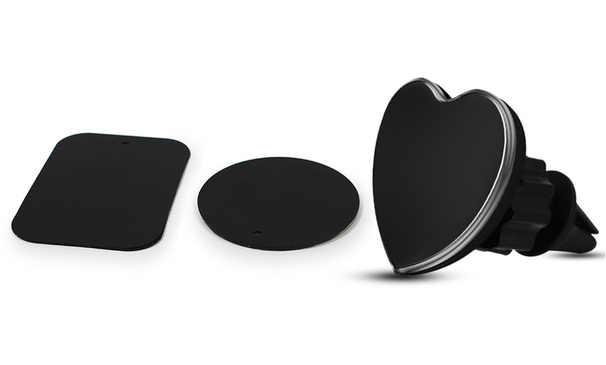 Image 8: One, Two or Three Heart-Shaped Car Magnet Phone Holders