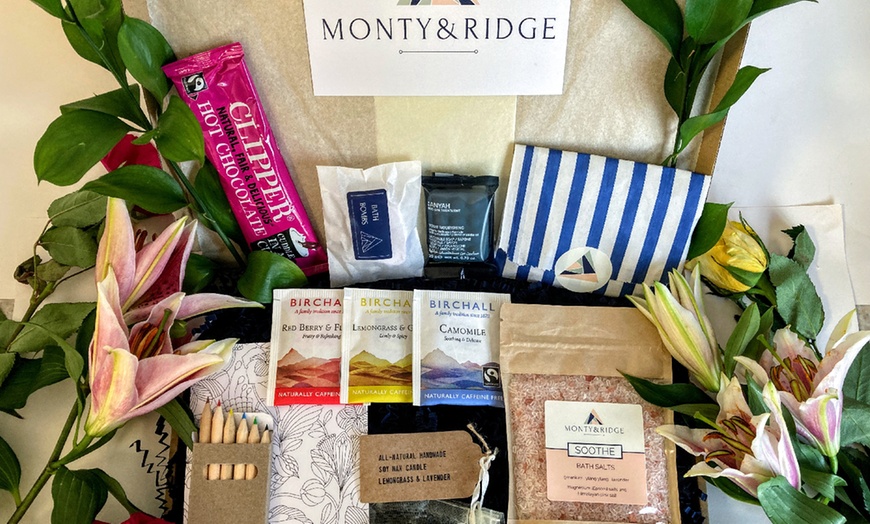 Image 9: Save 50% on Luxury Letterbox Gift Baskets from Monty & Ridge