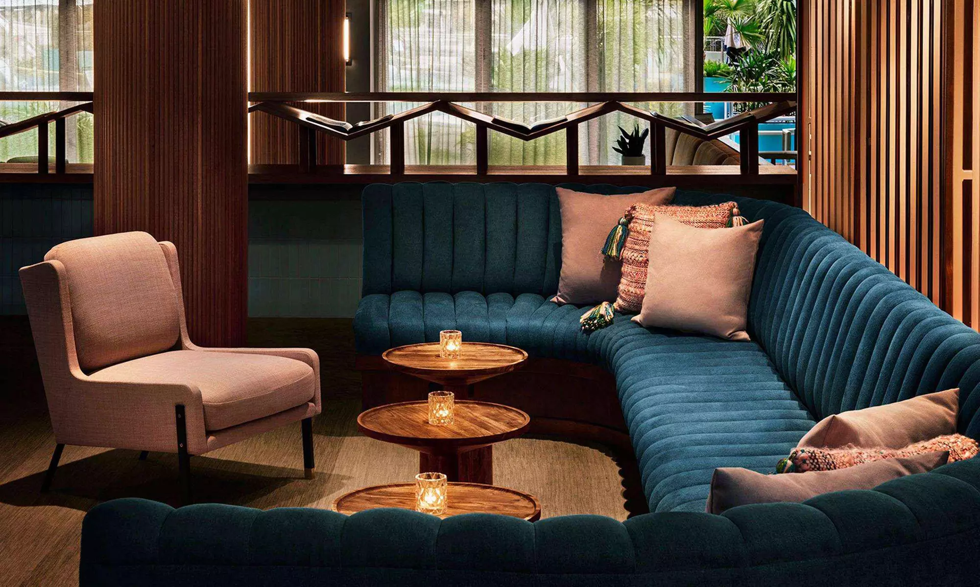 Stylish 4-Star Hotel in The Gates Hotel South Beach - Book Now!