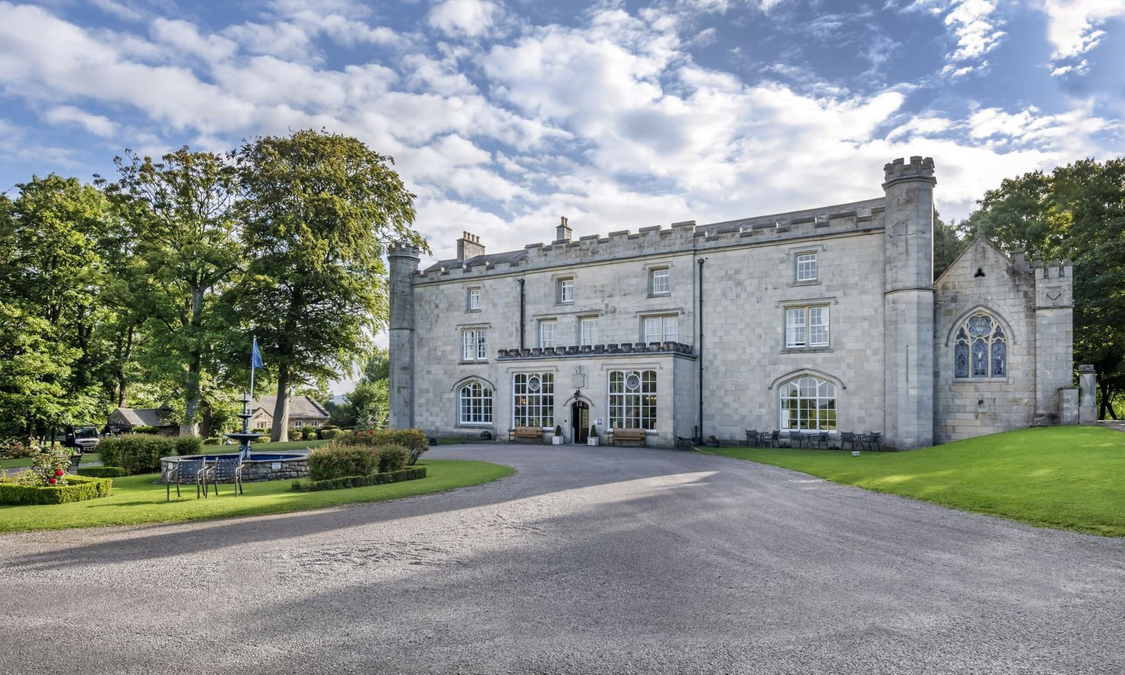 Retreat in Lancashire Countryside Resort: Overnight Stay for 1-6